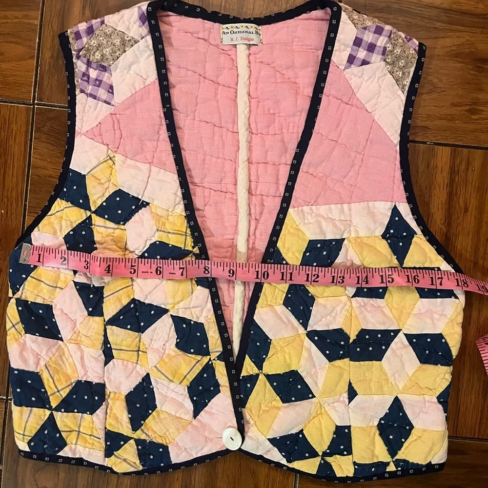 Vintage Patchwork Quilted Vest - Picture 6 of 6